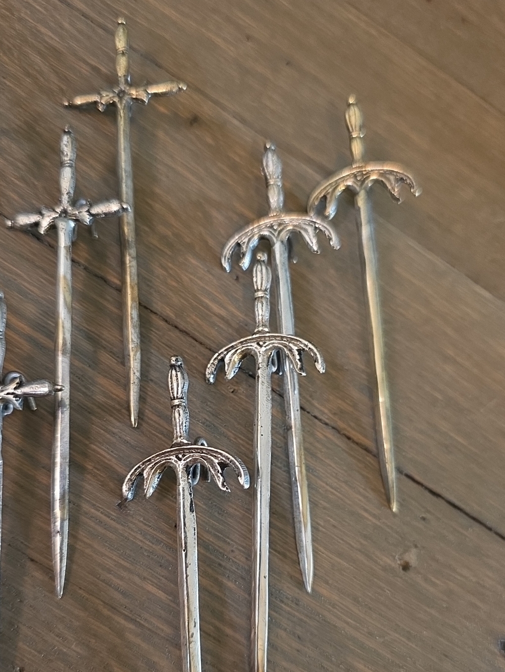 Sword Cocktail Picks Silver Tone Set Of 12 - Picture 4 of 7